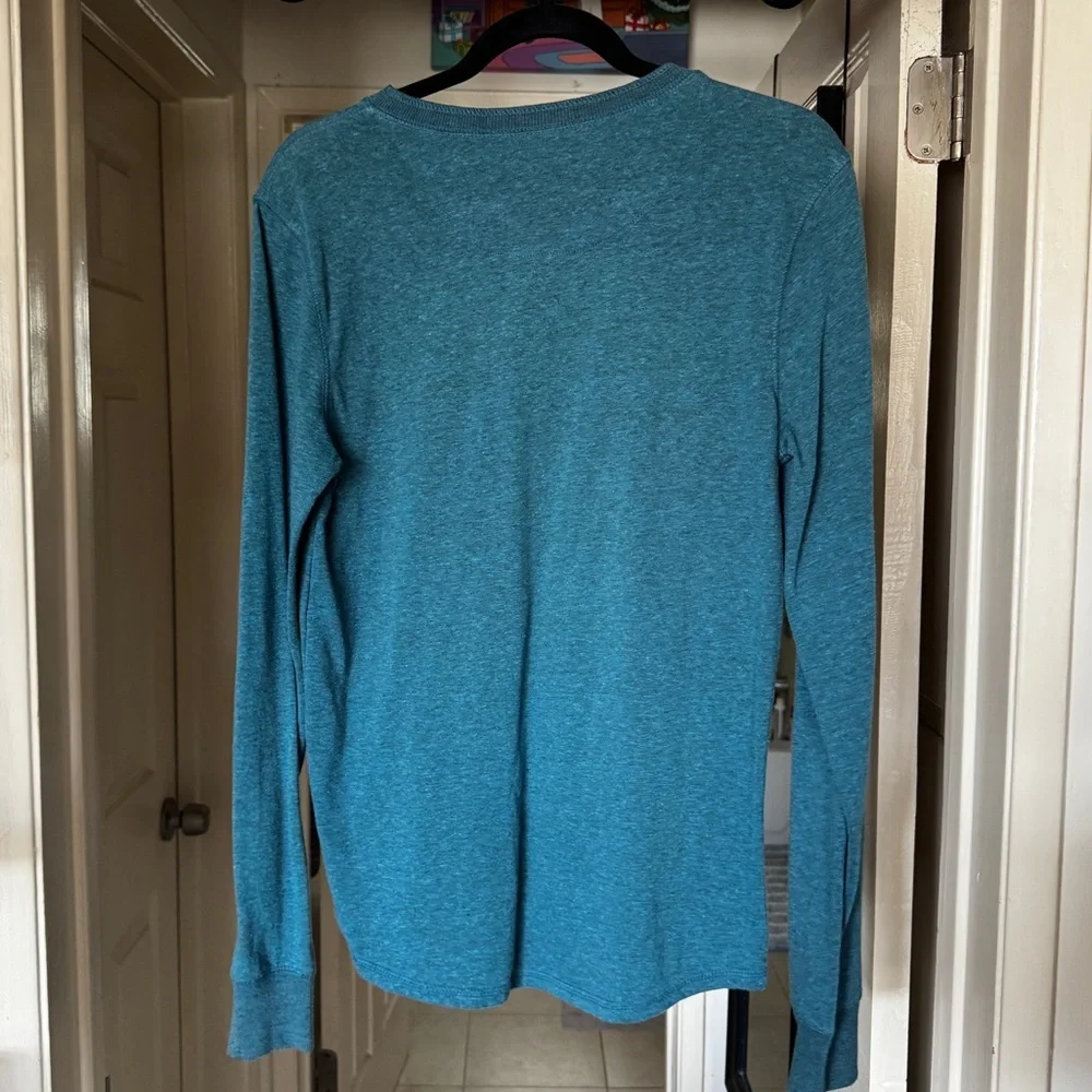 Men’s Small Blue Long Sleeve Henley Shirt - Picture 2 of 5